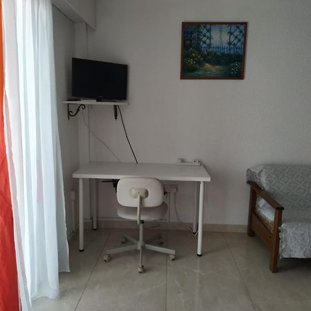 1 Bedroom Apartment Larnaca Eksteriør billede