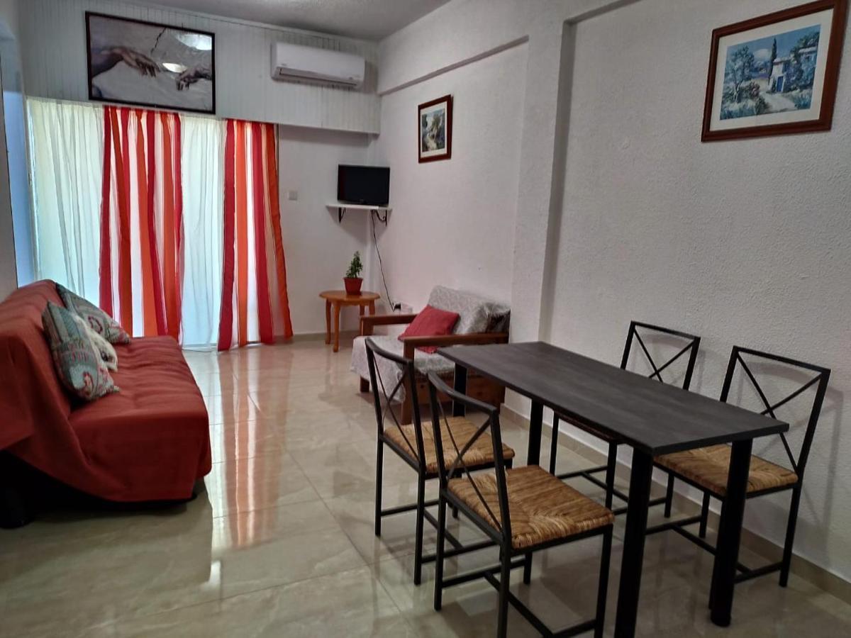 1 Bedroom Apartment Larnaca Eksteriør billede